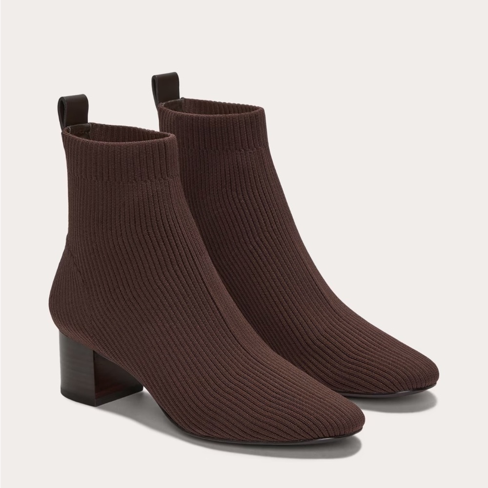Everlane The Glove Boot in Dark Brown Reknit Size 7.5